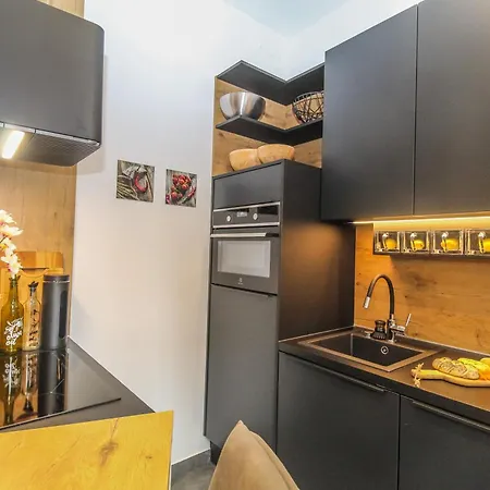 Apartmán Arena With Free Private Parking *