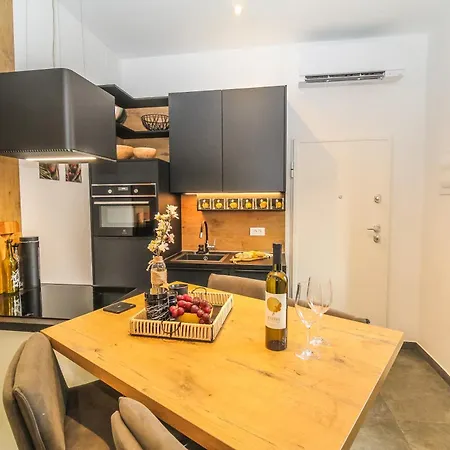 Apartmán Arena With Free Private Parking